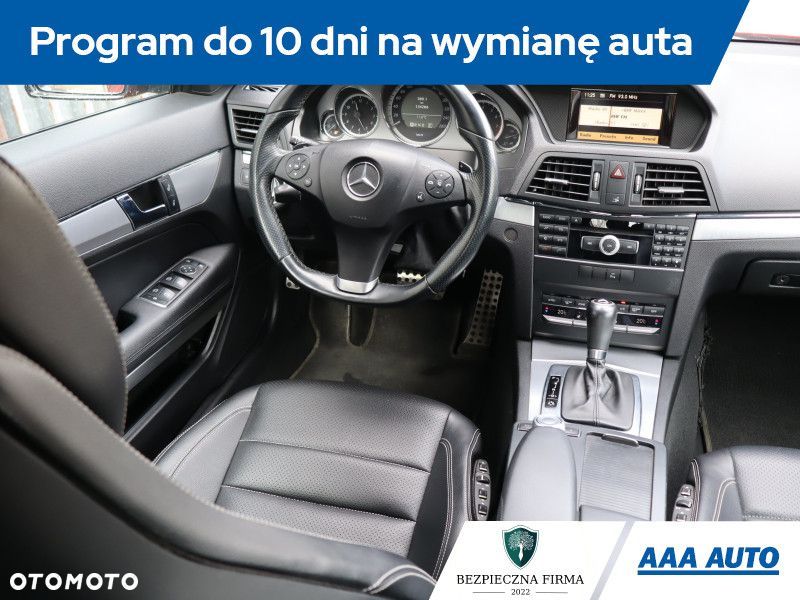 Mercedes-Benz Klasa E - 9