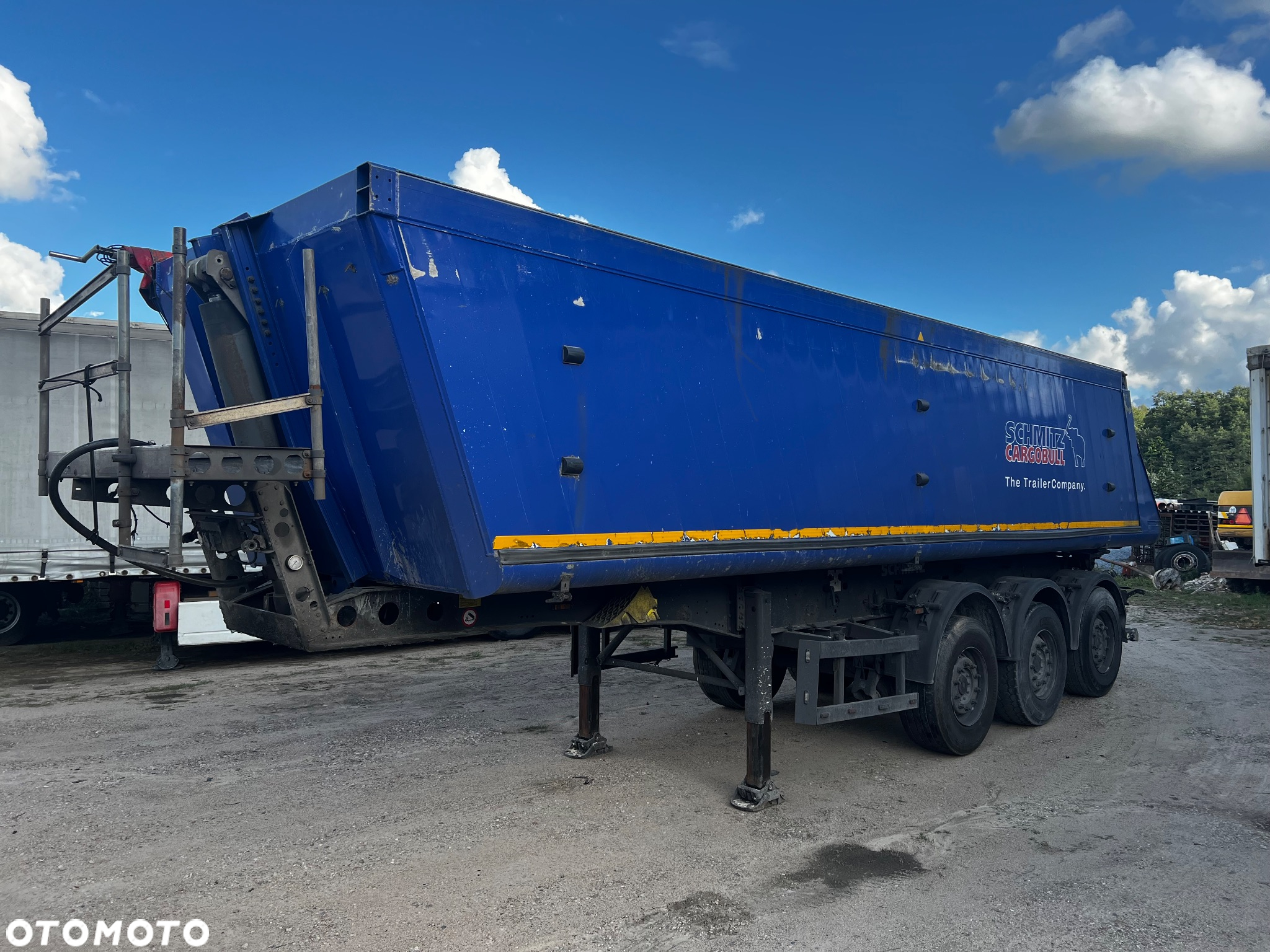 Schmitz Cargobull WYNAJEM !! 30 m3 / PODNOSZONA OŚ / OSIE SAF - 5