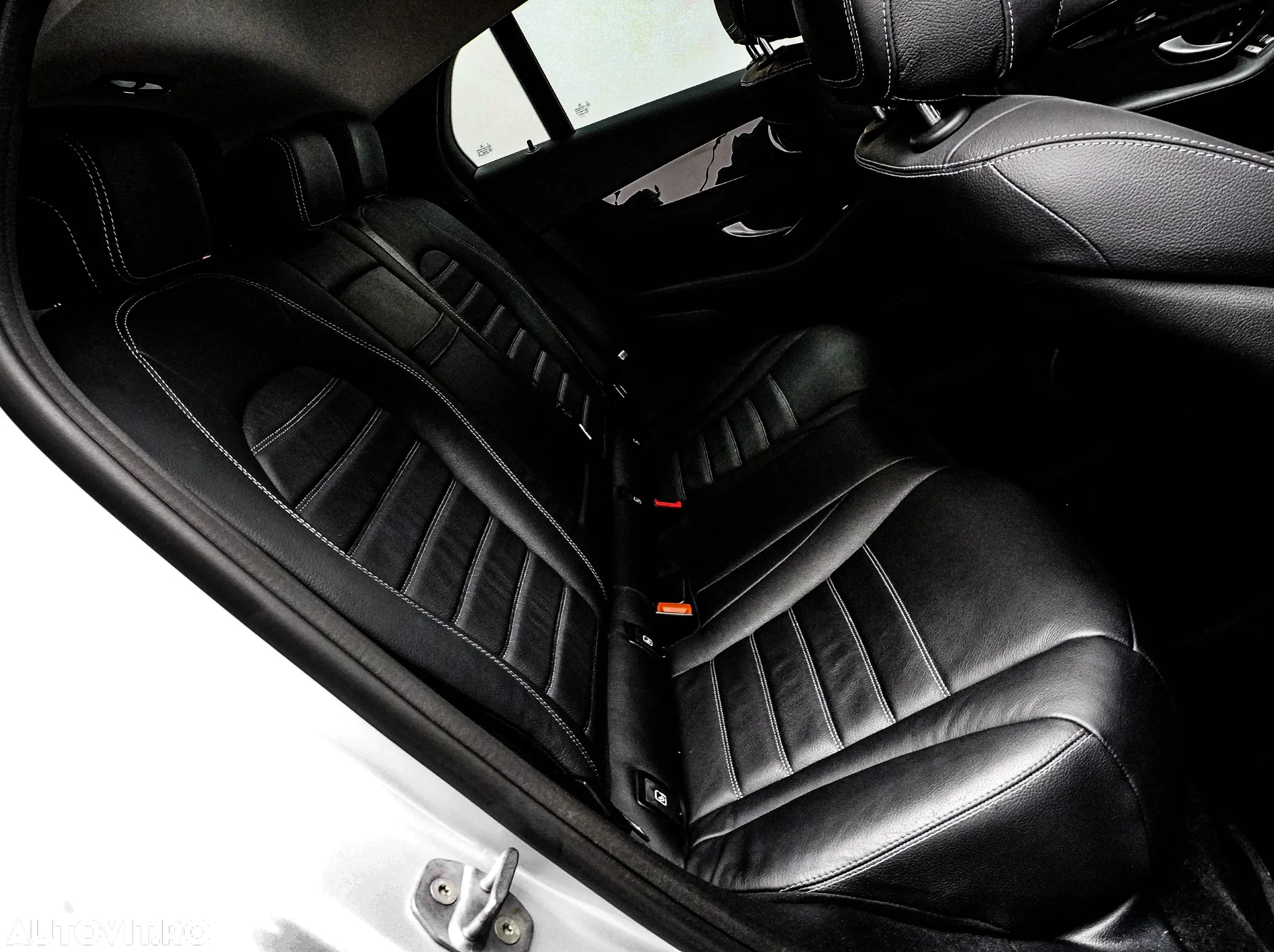 Mercedes-Benz GLC Coupe 220 d 4MATIC - 17