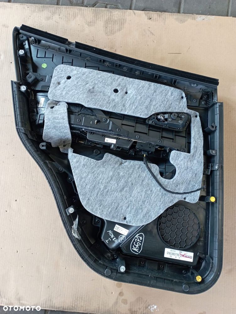 OPEL MOKKA A I 1 BOCZEK DRZWI TYŁ PRAWY EUROPA 95380778 - 2