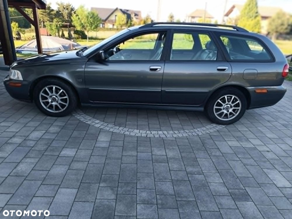 Volvo V40 - 4
