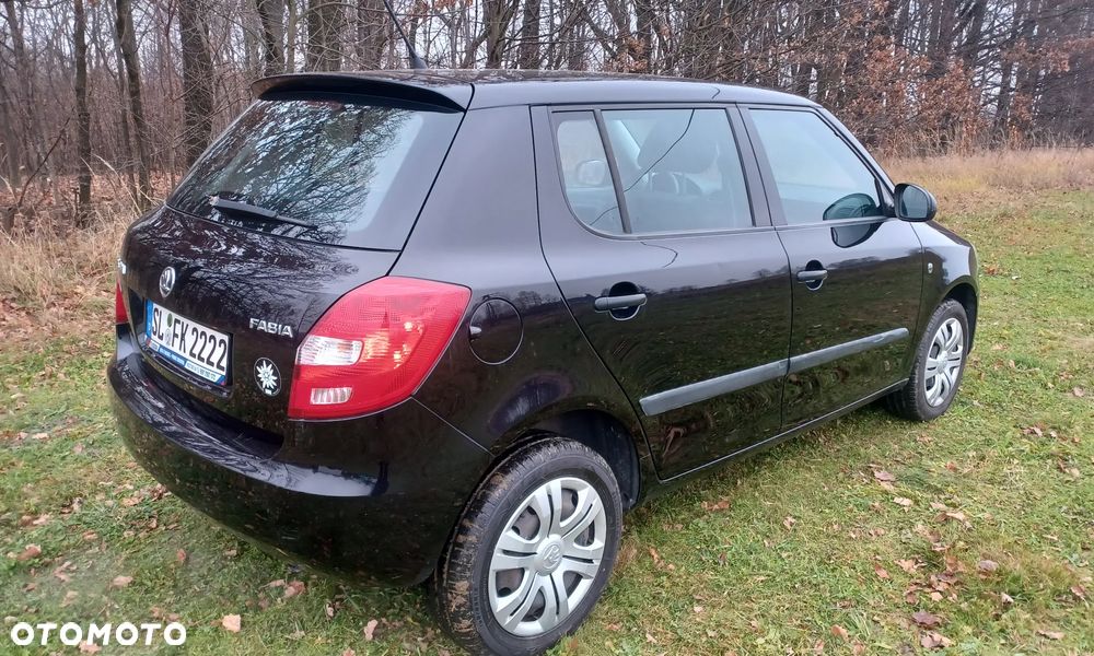 Skoda Fabia 1.2 HTP Active - 5