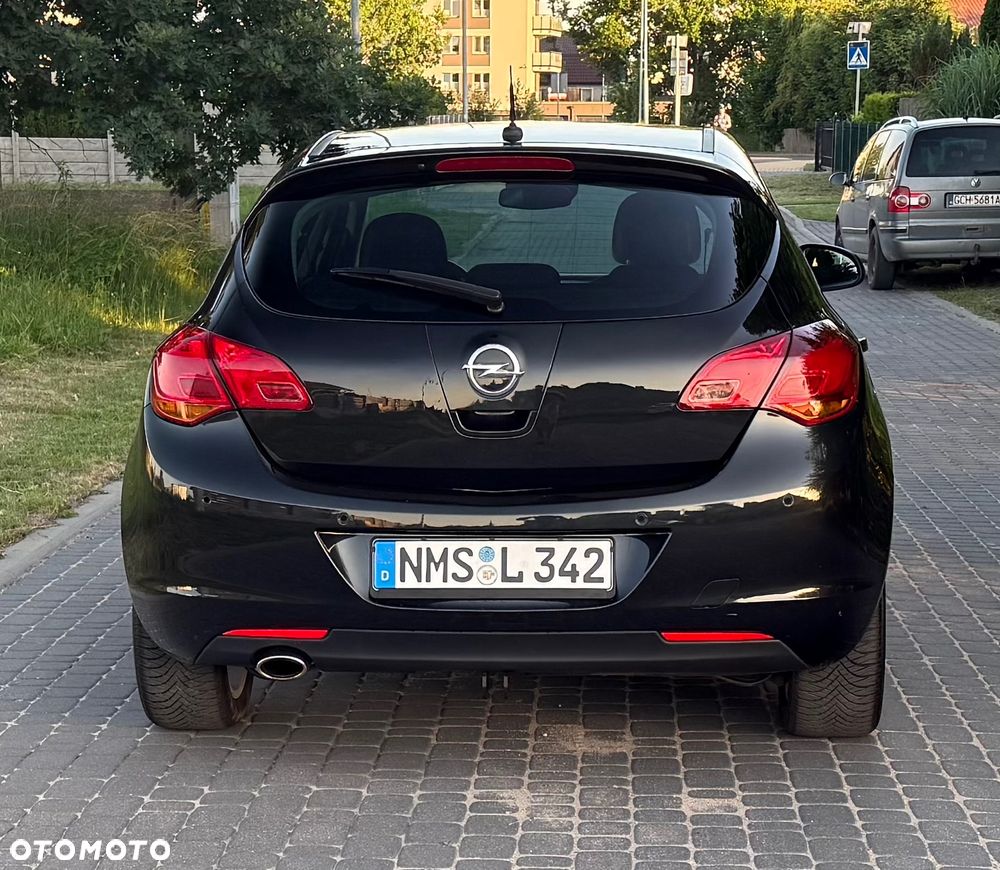 Opel Astra 1.4 T Sport - 3