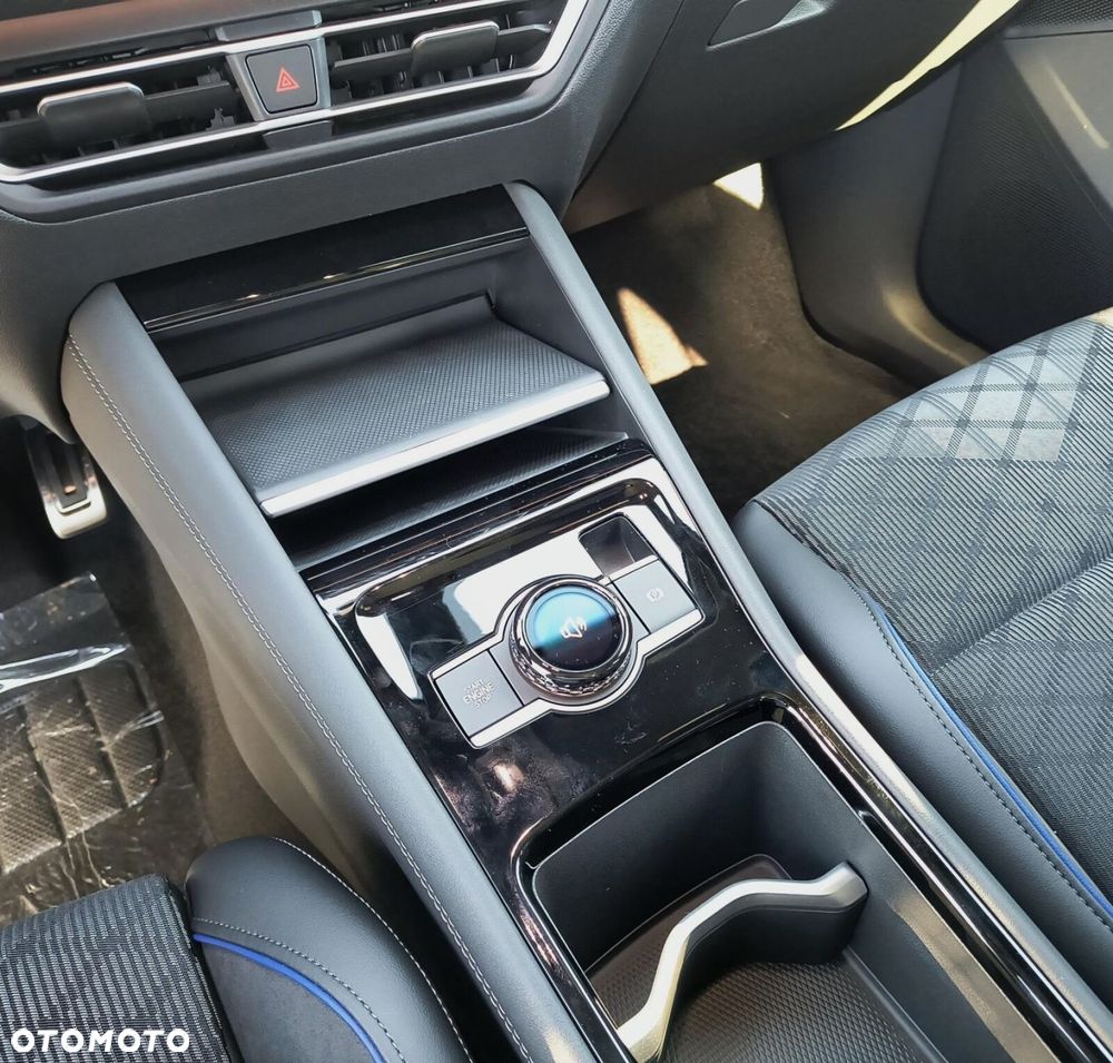Volkswagen Tiguan - 21