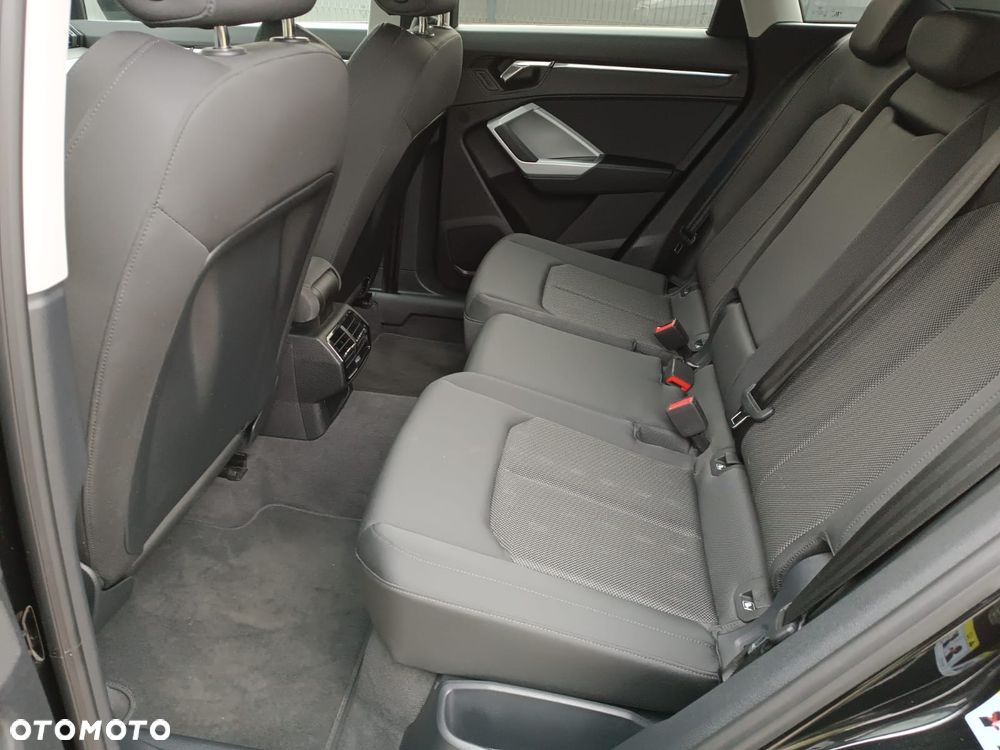 Audi Q3 35 TDI Advanced S tronic - 17