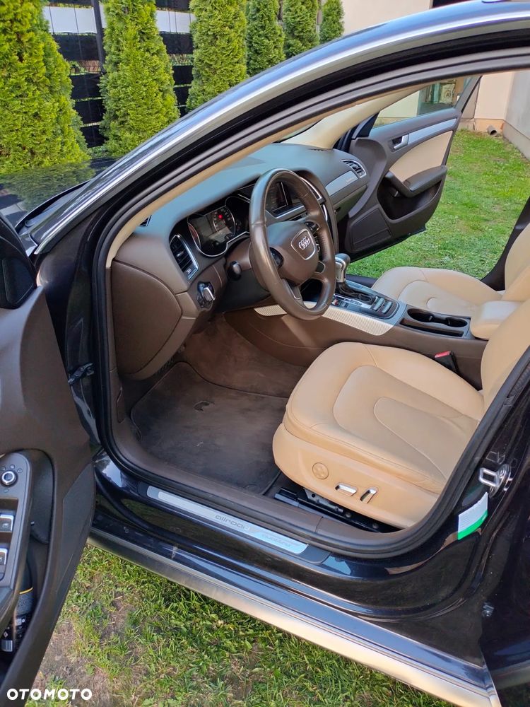 Audi A4 Allroad - 23
