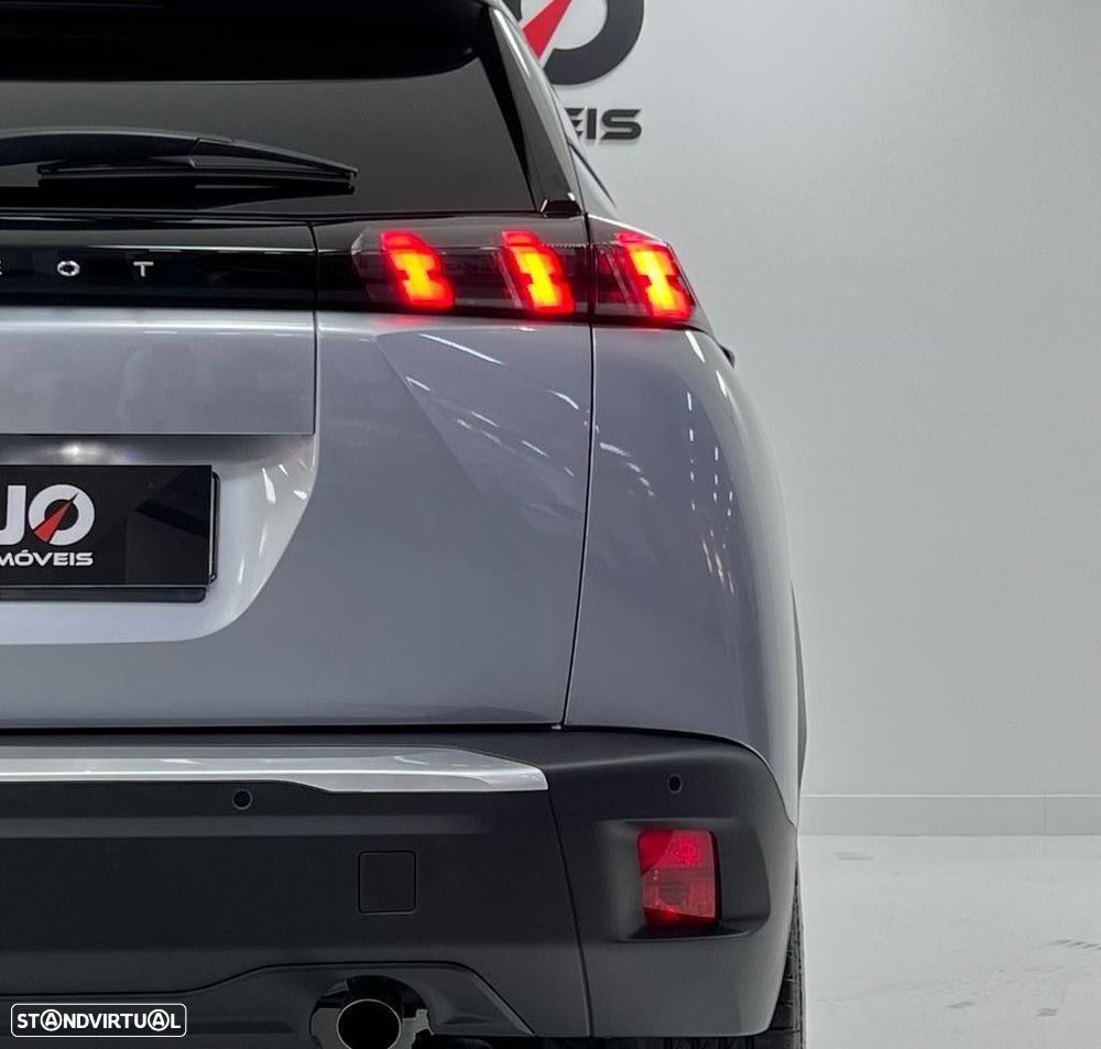 Peugeot 2008 1.2 PureTech Allure - 29