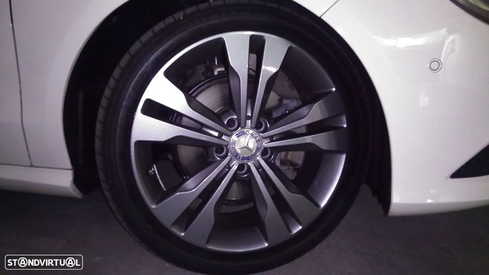 Mercedes-Benz CLA 220 CDI 7G-DCT Urban - 8