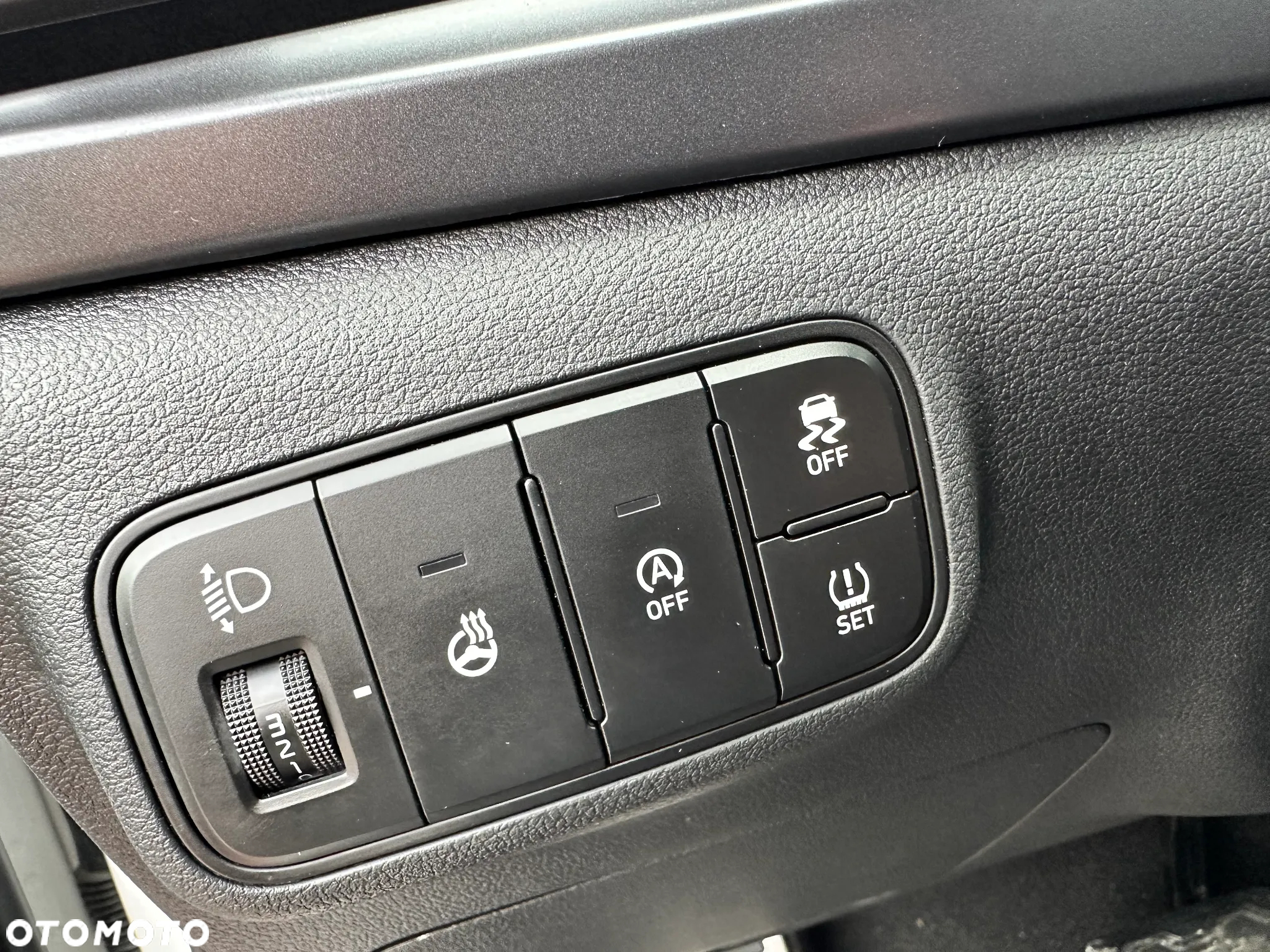 Hyundai Bayon 1.0 T-GDI 48V-Hybrid DCT Connect & Go - 24