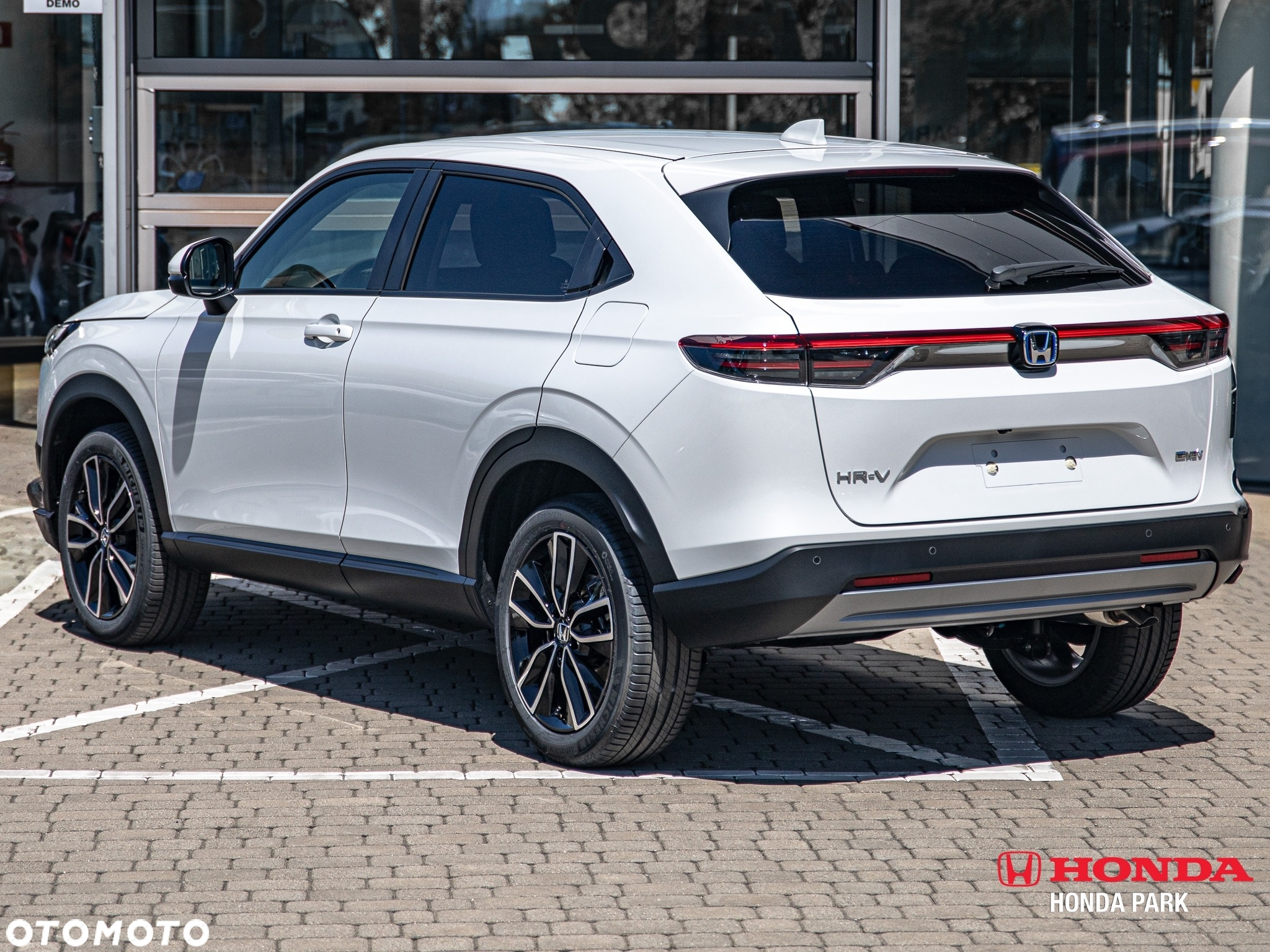 Honda HR-V 1.5 i-MMD Elegance CVT - 10