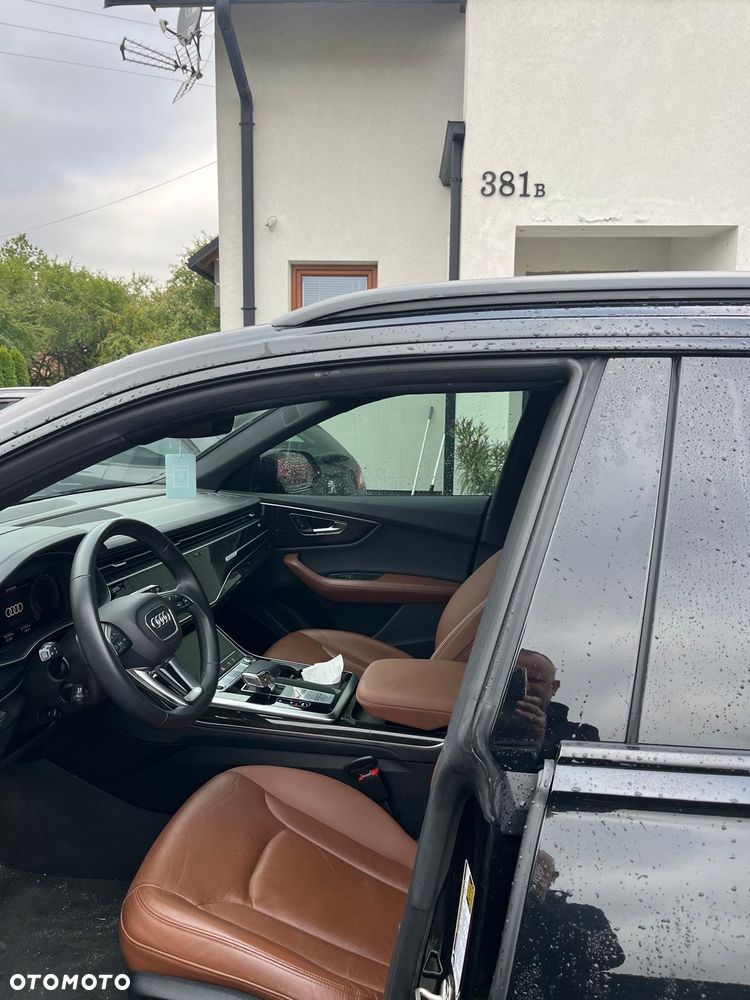 Audi Q8 TFSI mHEV 250 kW Quattro Tiptronic - 8