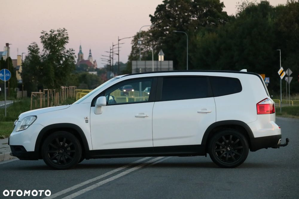 Chevrolet Orlando - 29