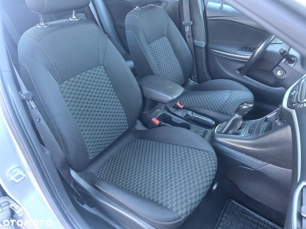 Opel Astra 1.2 T Elegance S&S - 13