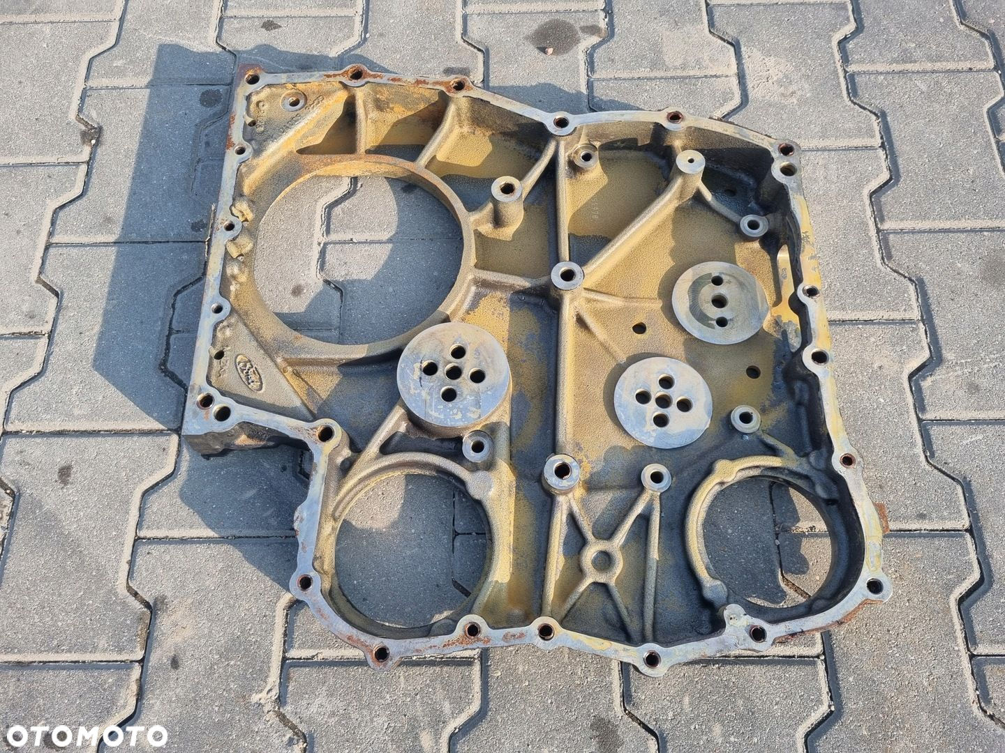 OBUDOWA OSŁONA ROZRZĄDU FORD F-MAX 500 - 2