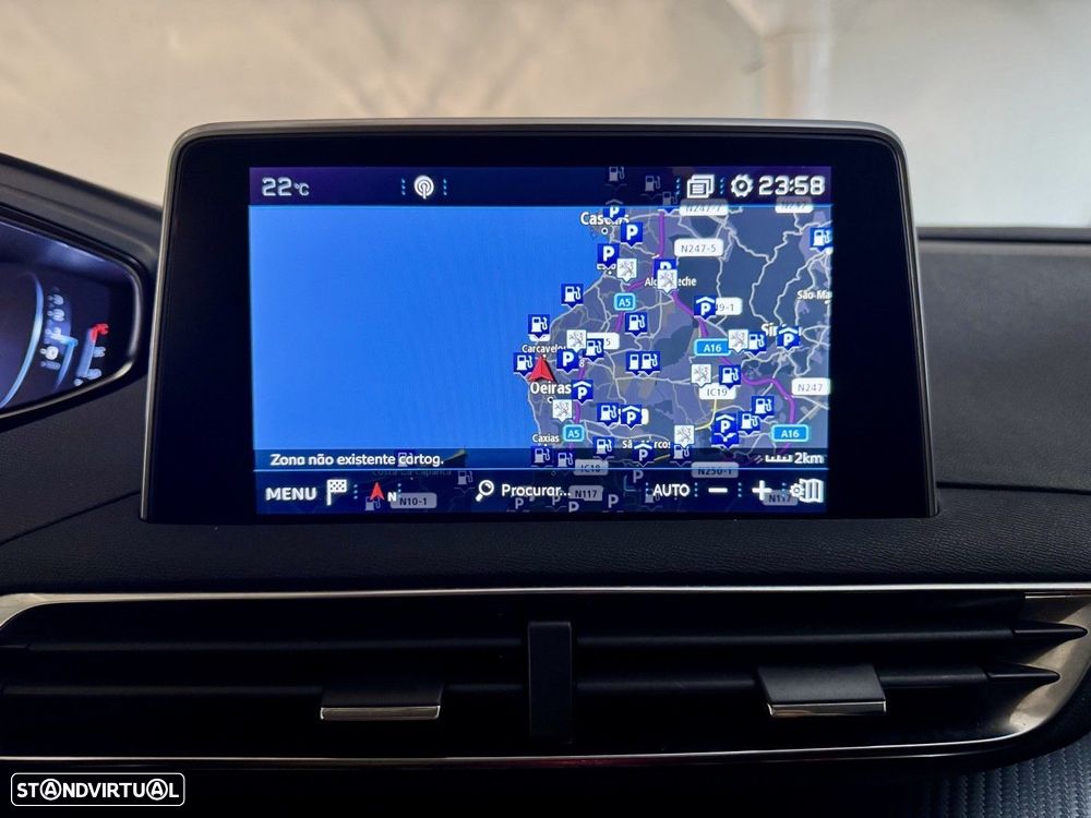 Peugeot 3008 1.2 PureTech Allure EAT8 — fotografia 16
