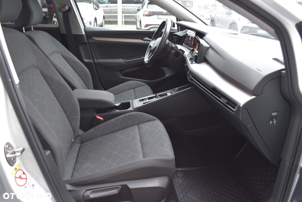 Volkswagen Golf Variant - 35