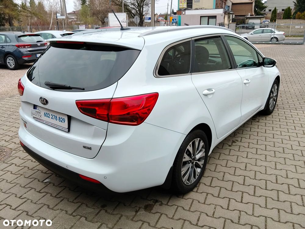 Kia Ceed 1.6 CRDi M DCT - 5