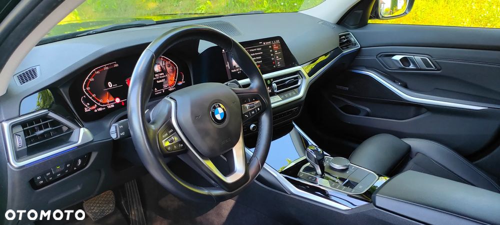 BMW Seria 3 320d Sport Line Shadow sport - 5