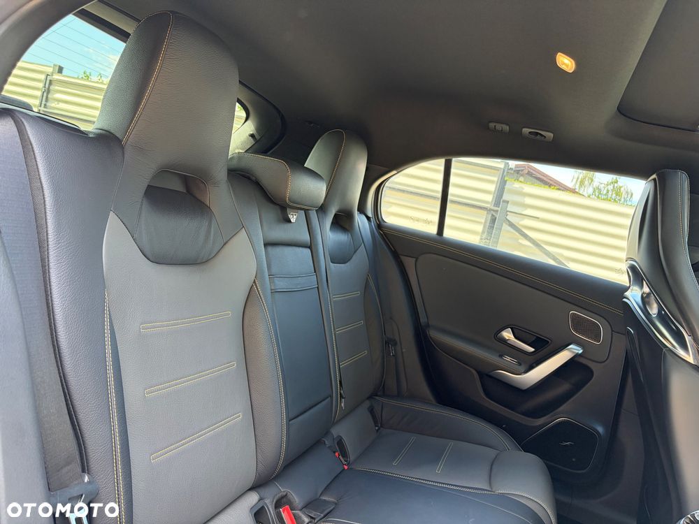 Mercedes-Benz Klasa A 45 S AMG 4-Matic Special Edition 1 8G-DCT - 16