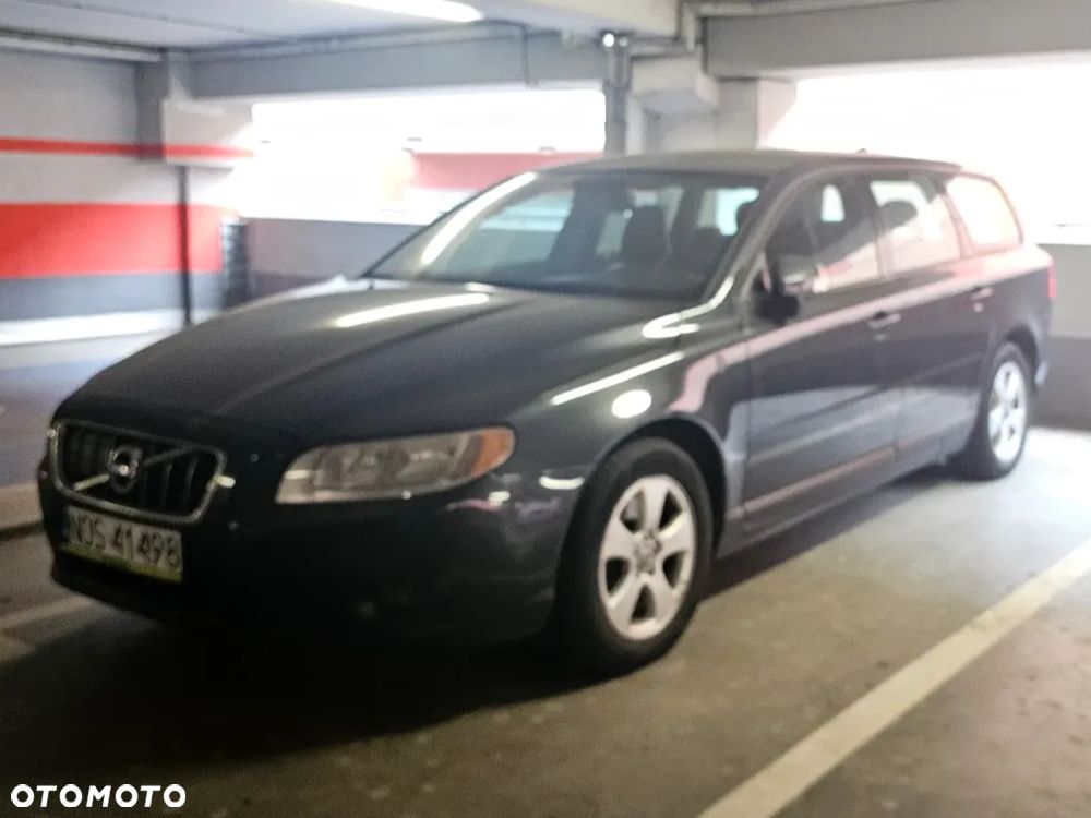 Volvo V70 - 1