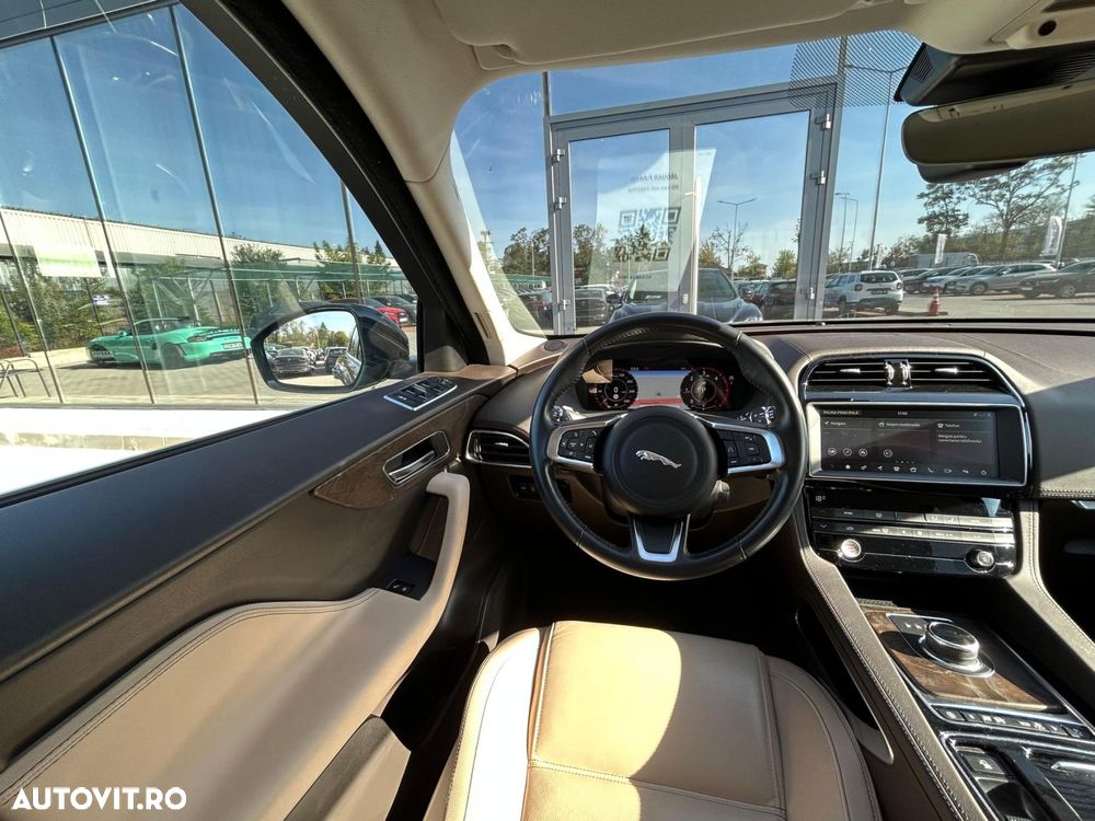 Jaguar F-Pace 20d AWD Aut. Prestige - 10