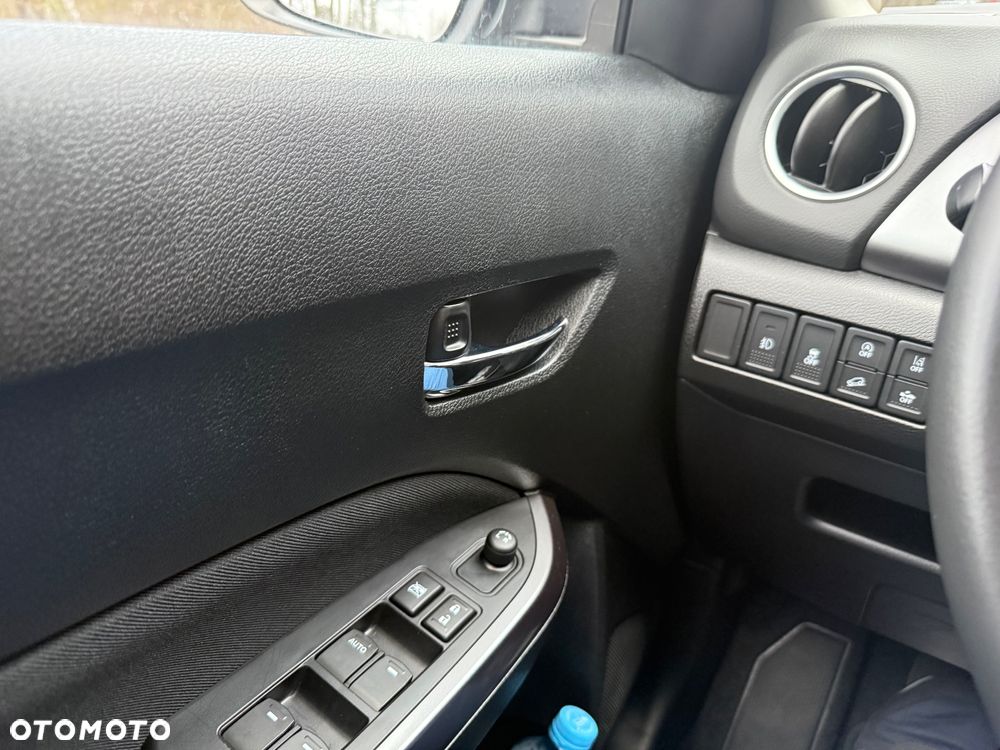 Suzuki Vitara 1.4 Boosterjet mHEV Premium Plus 4WD - 12