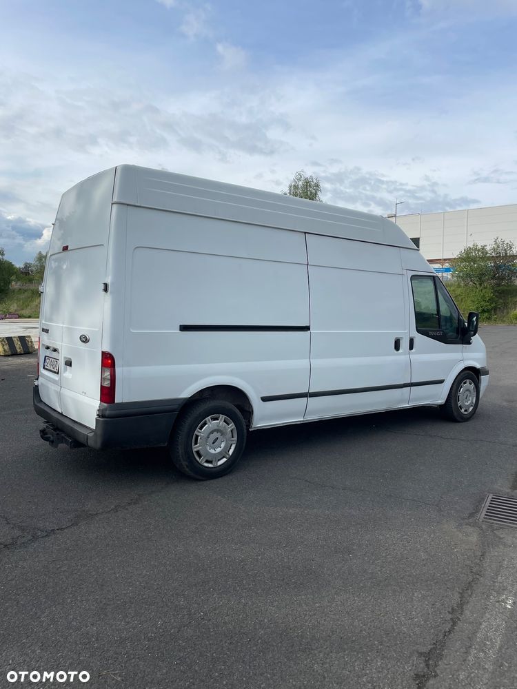 Ford Transit - 4