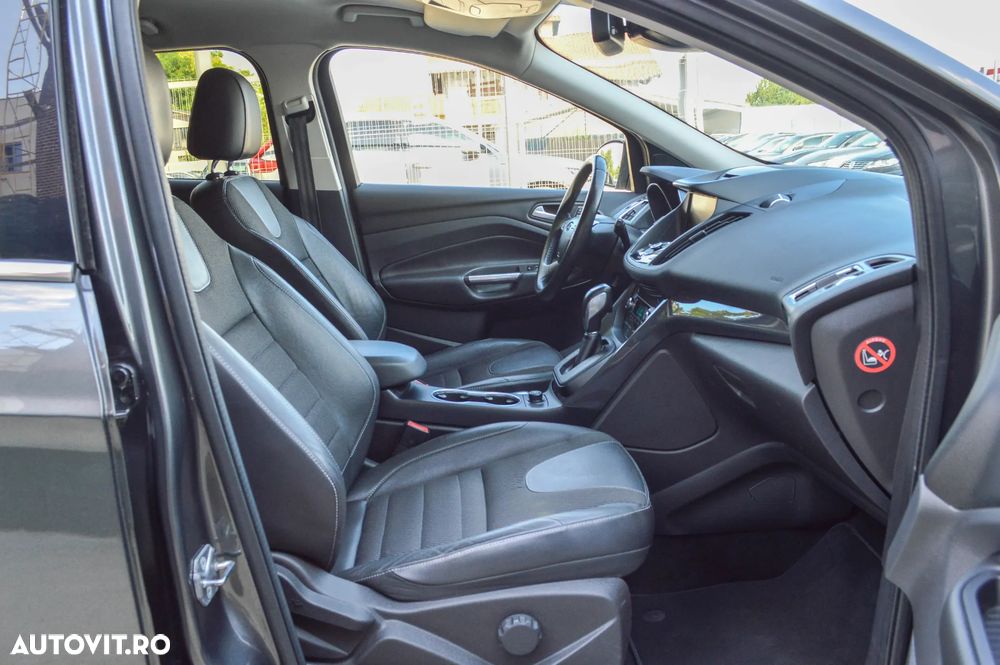 Ford Kuga 2.0 TDCi 4x4 Aut. Titanium - 22