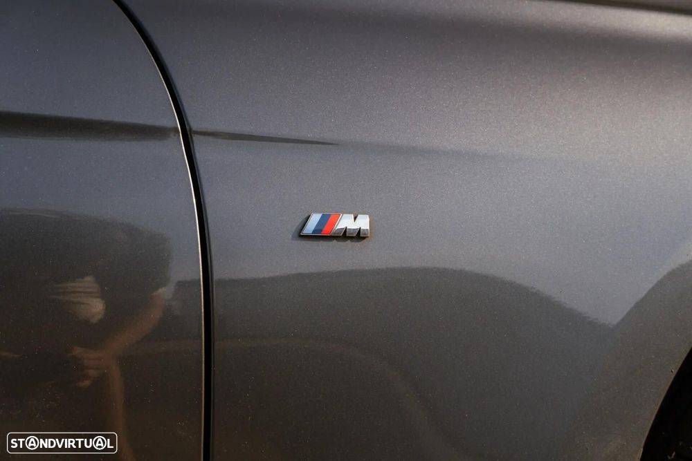 BMW 318 d Pack Desportivo M Auto - 39