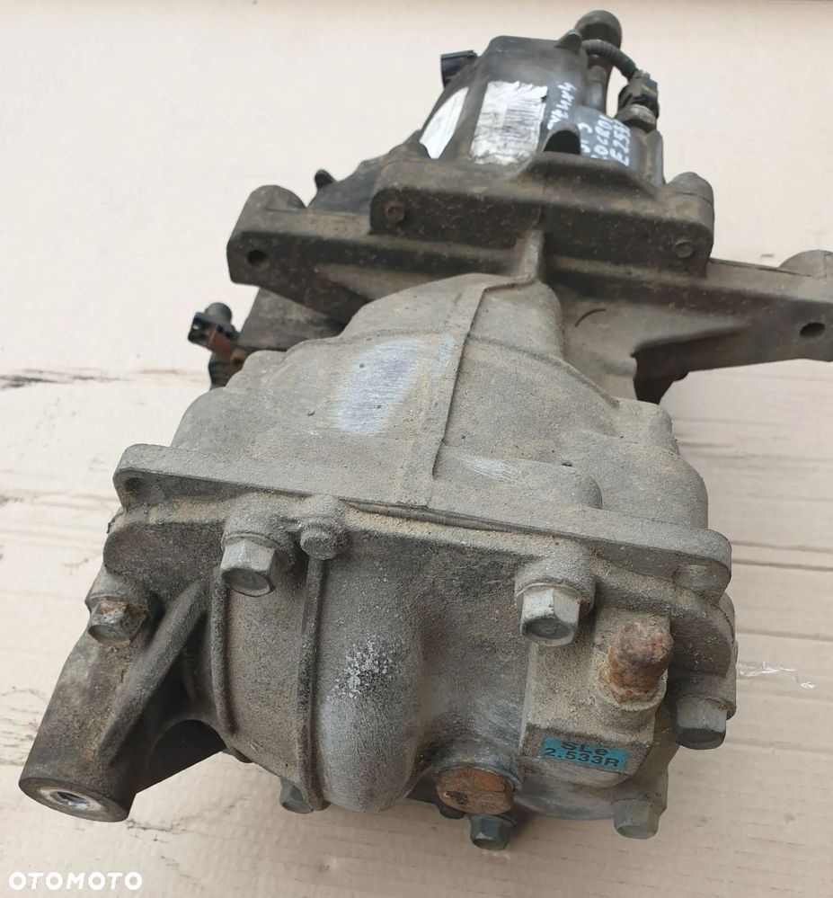 kia sportage 3 iii 2.0 crdi 4x4 most tylny sle 2.5333 oryg - 2