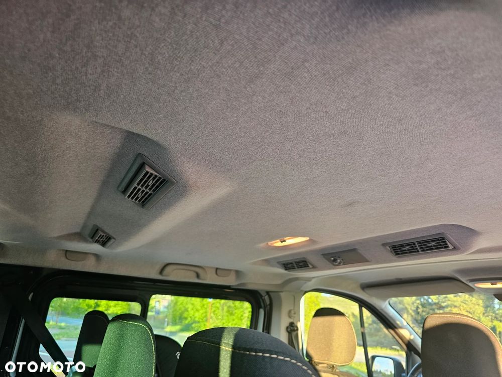 Renault Trafic ENERGY Combi Expression - 12
