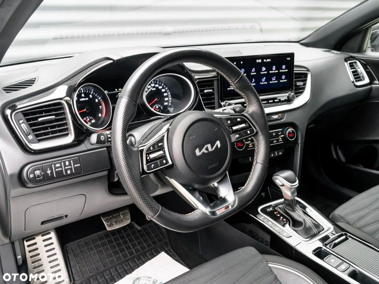 Kia ProCeed - 15