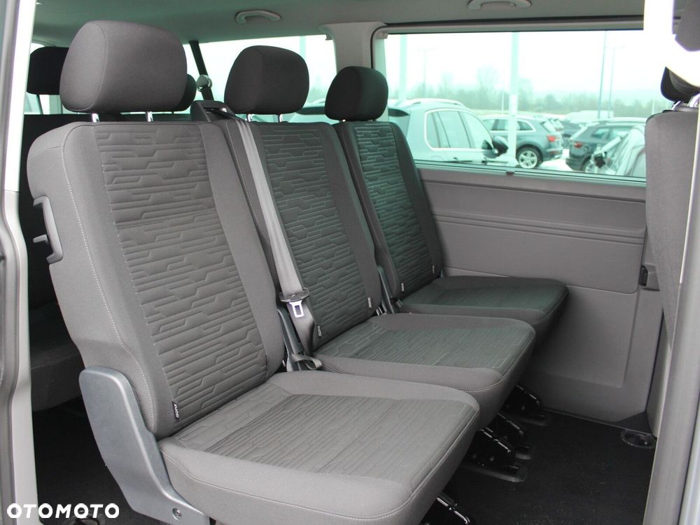 Volkswagen Caravelle - 19