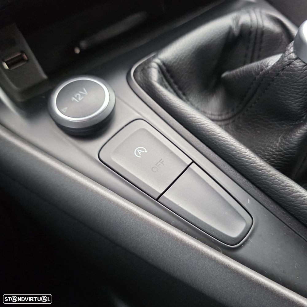 Ford Focus 1.0 EcoBoost ST-Line - 33