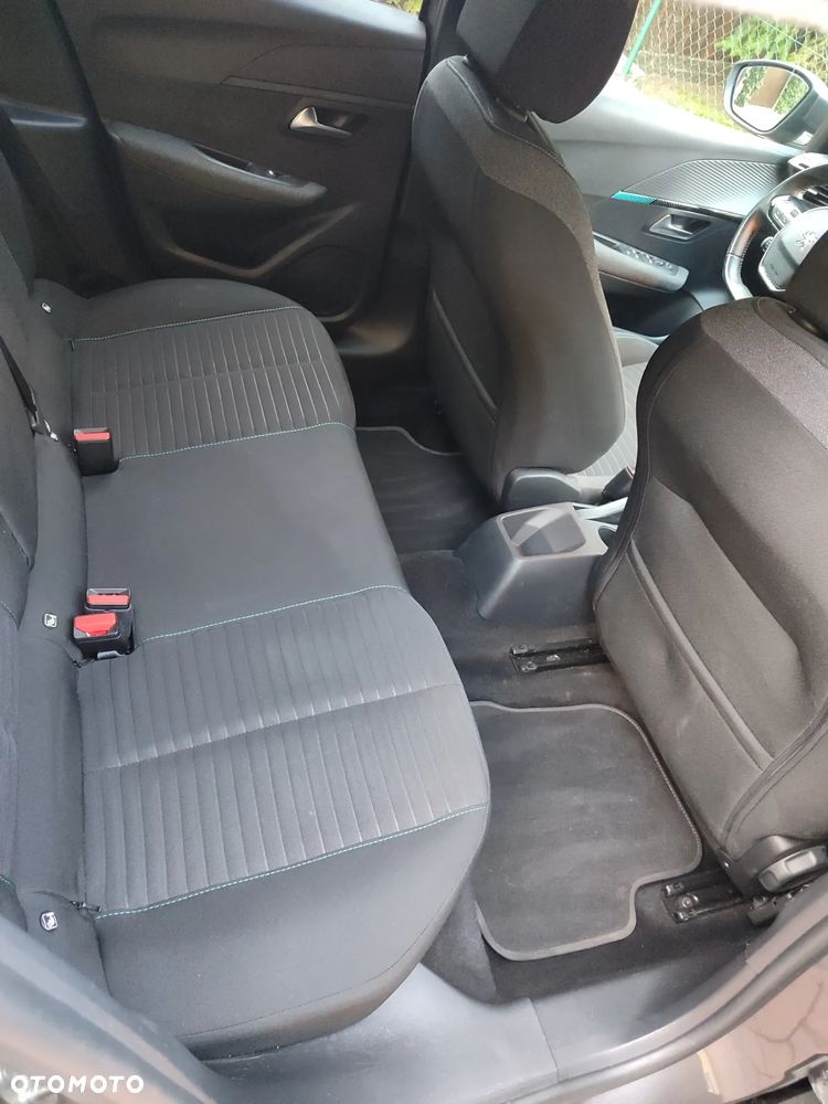 Peugeot 208 PureTech 100 Style - 16