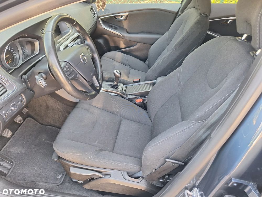 Volvo V40 D2 Kinetic - 30