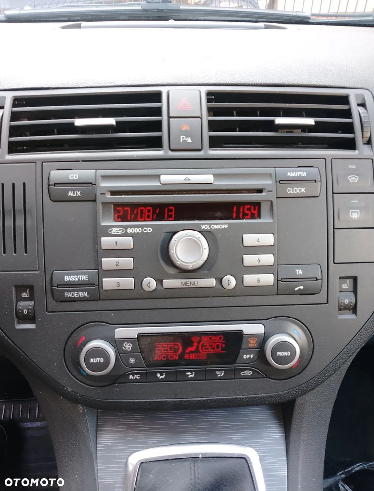 Ford C-MAX 1.8 Titanium - 18