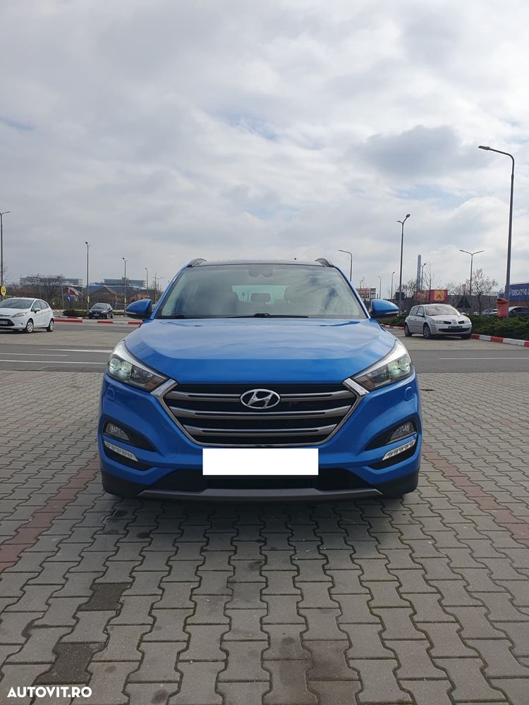 Hyundai Tucson 2.0 CRDI 4WD Automatik Style - 24