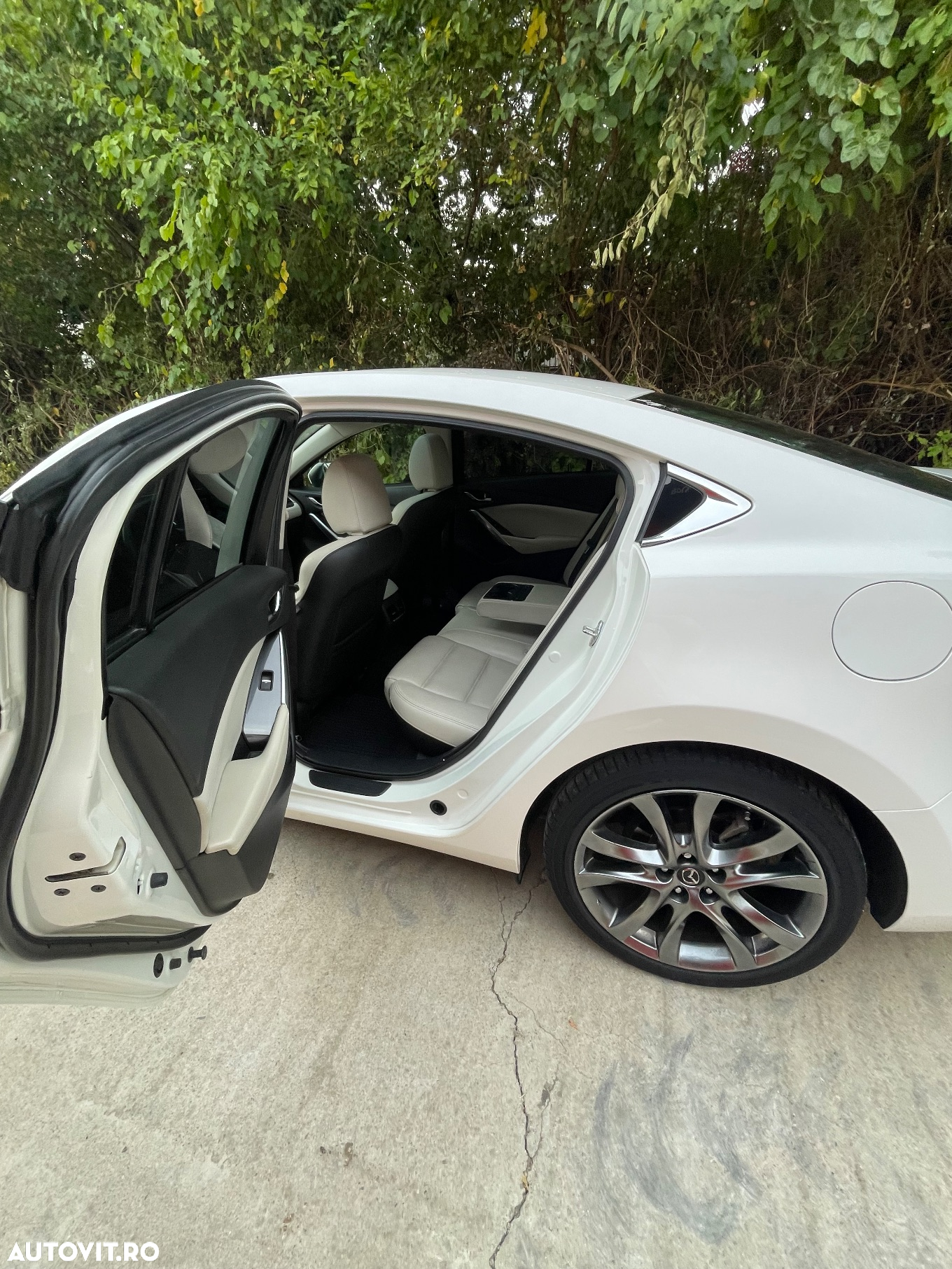 Mazda 6 CD175 AT Revolution Top - 7