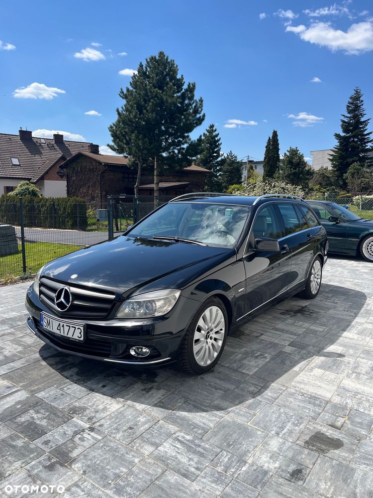 Mercedes-Benz Klasa C 320 CDI DPF Elegance - 2