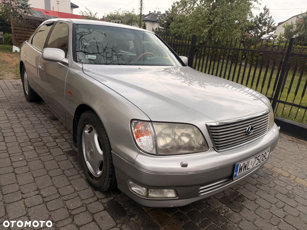 Lexus LS Standard - 6