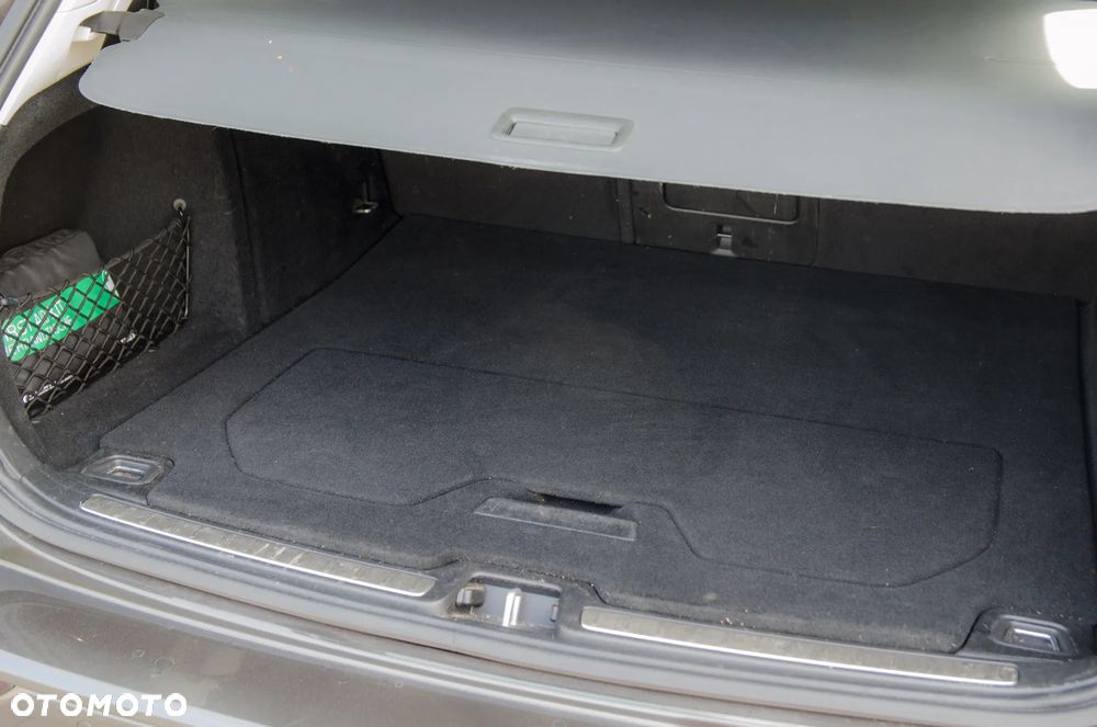 Volvo V60 - 30