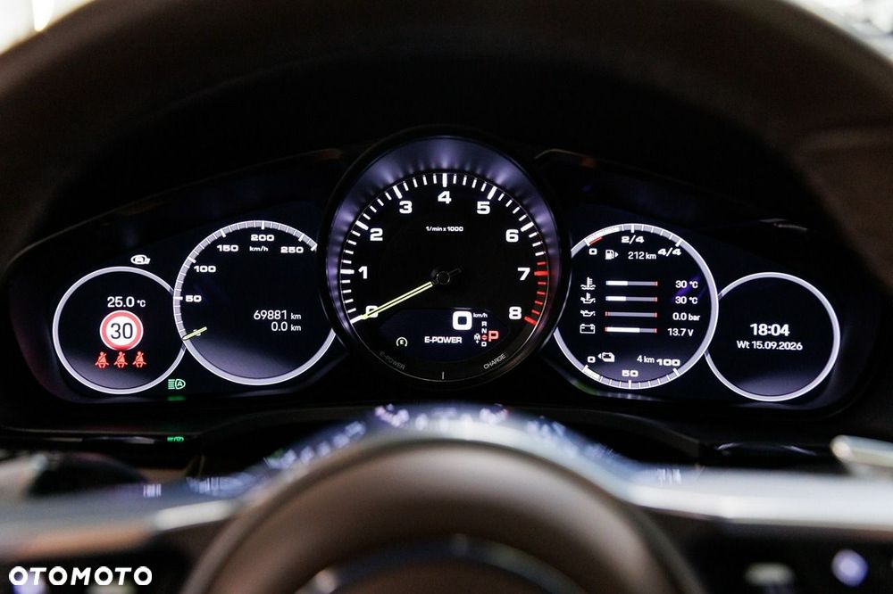 Porsche Cayenne E-Hybrid Tiptronic S - 38