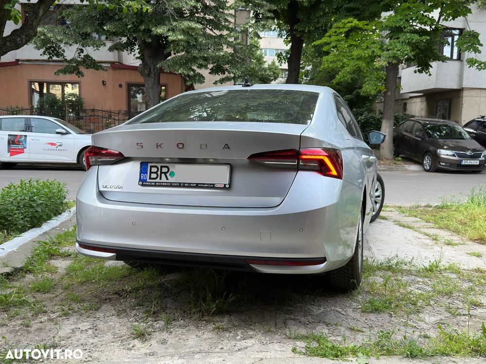 Skoda Octavia 1.5 TSI 115 CP Selection - 8