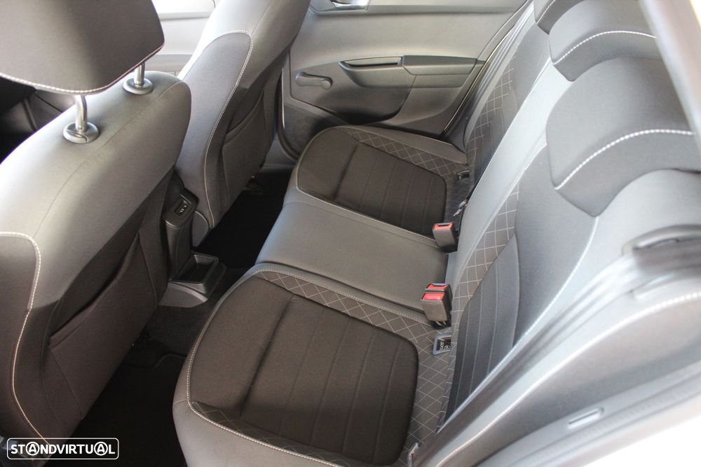 Skoda Fabia Break 1.0 TSI Ambition - 10