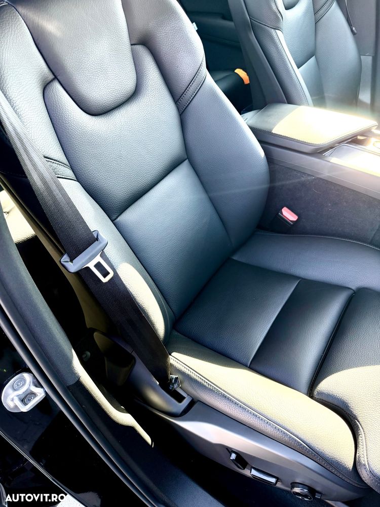 Volvo XC 60 B4 B Plus Bright - 9