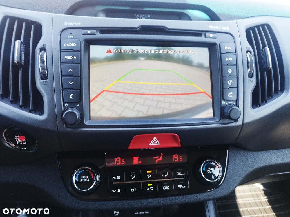 Kia Sportage 2.0 CVVT 4WD Vision - 34