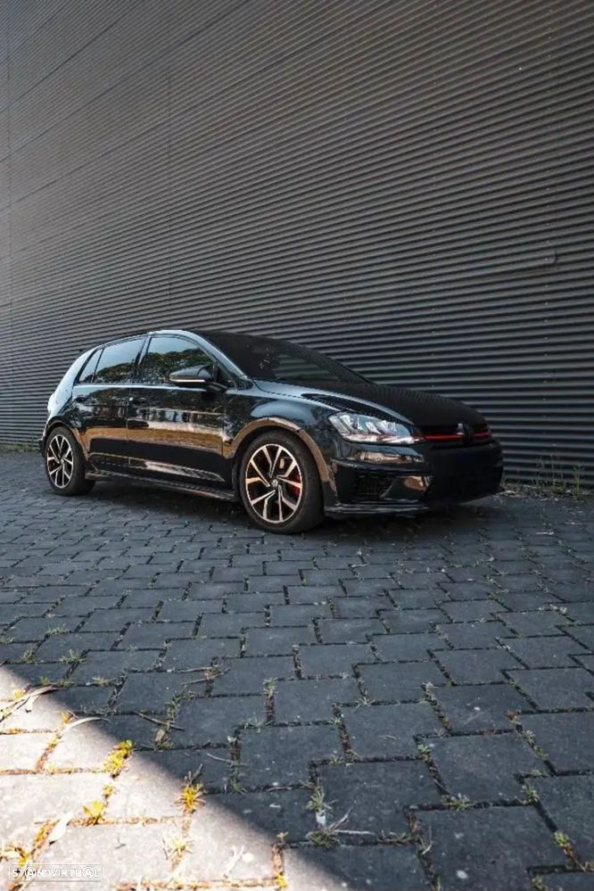 VW Golf 1.6 BlueTDI DSG Comfortline - 2