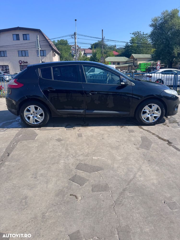 Renault Megane 1.5 dCi Dynamique - 7