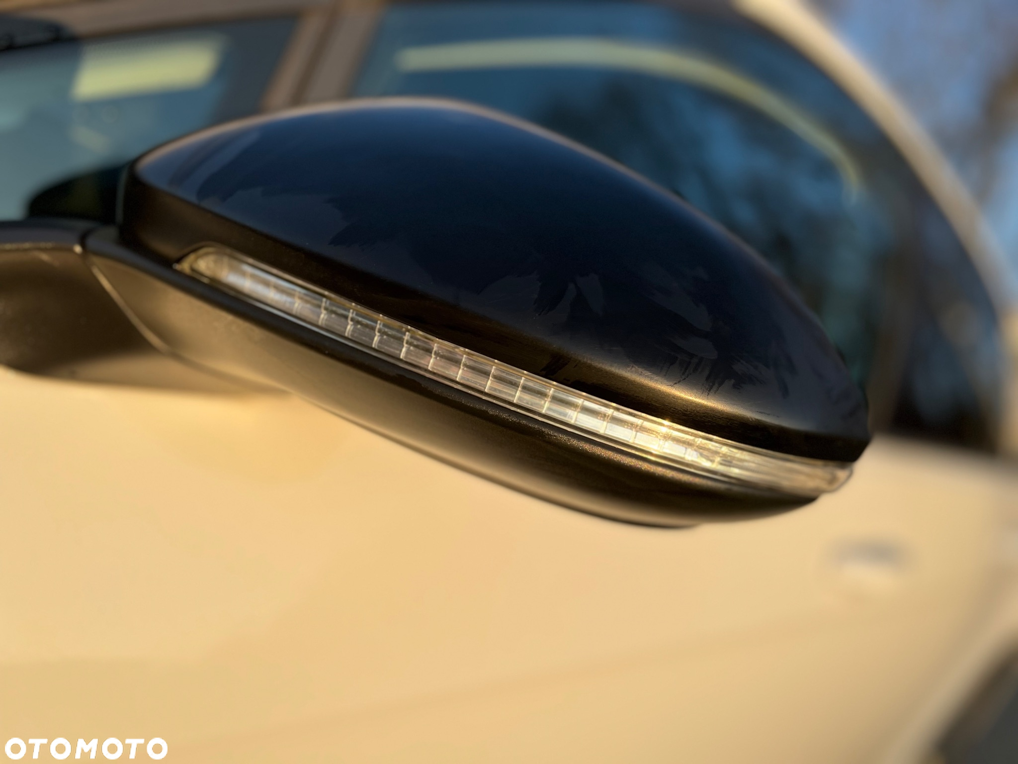Volkswagen Golf e-Golf - 15